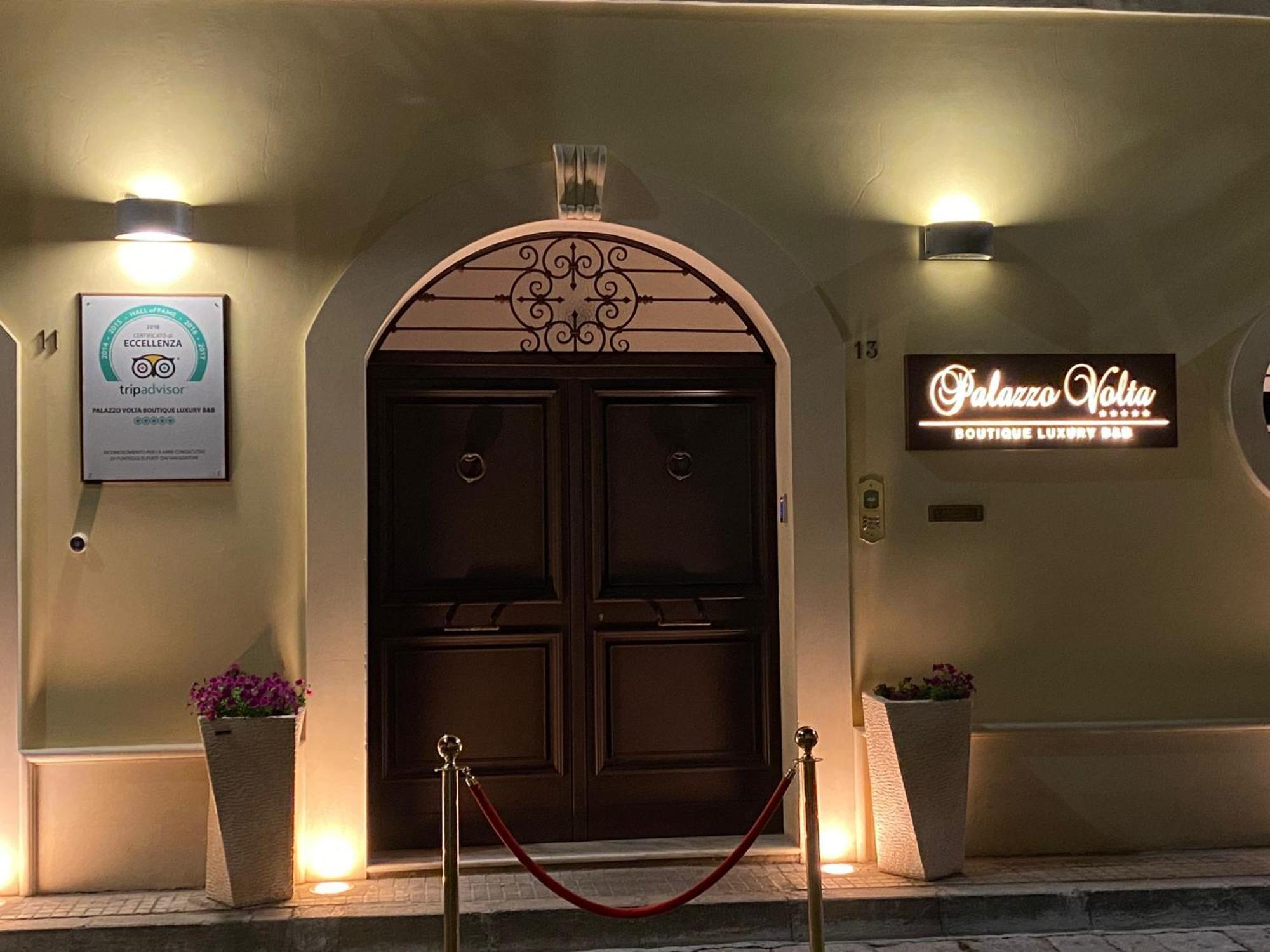 Palazzo Volta Boutique Luxury B&B Nardò Extérieur photo