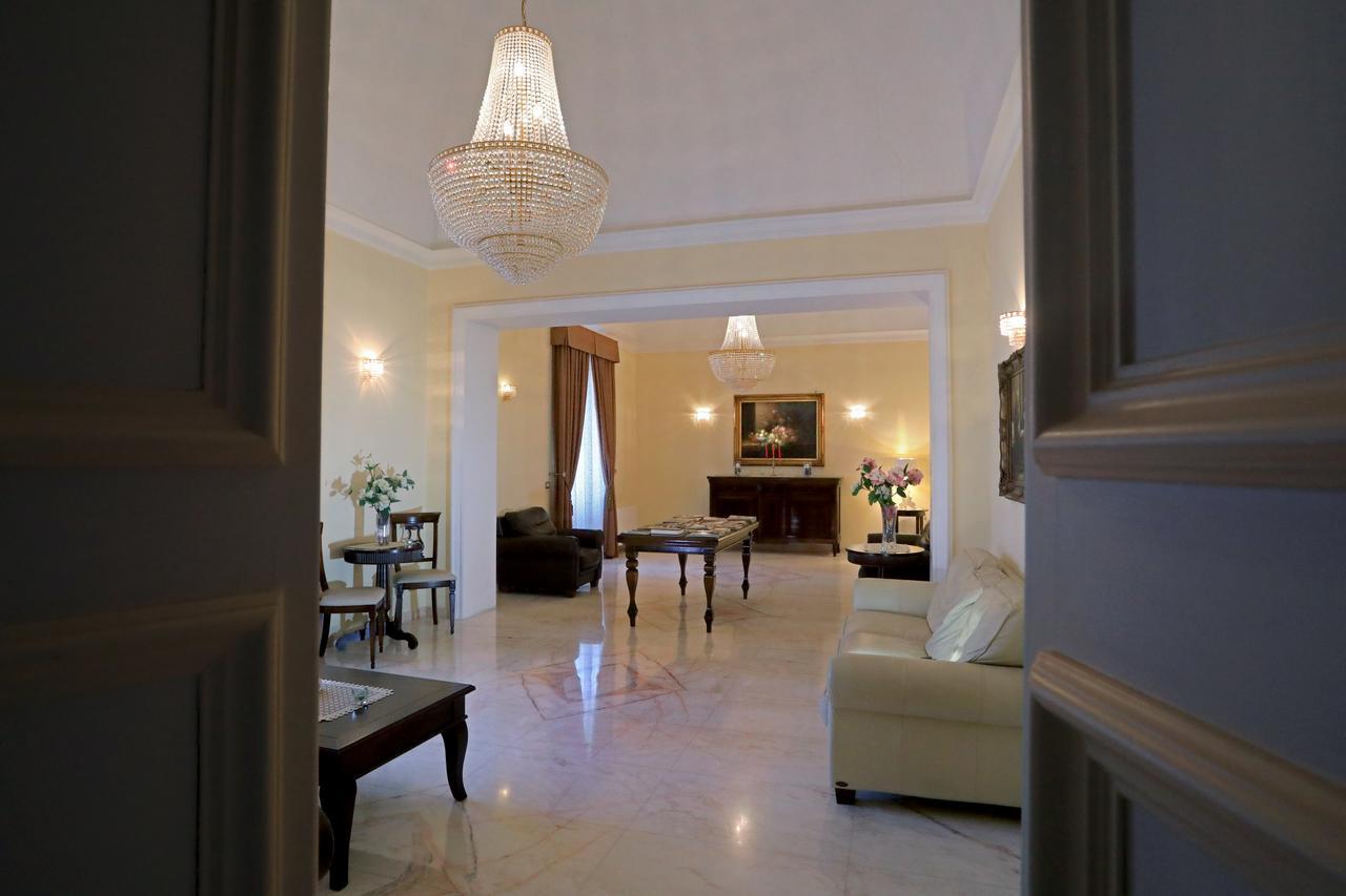 Palazzo Volta Boutique Luxury B&B Nardò Extérieur photo