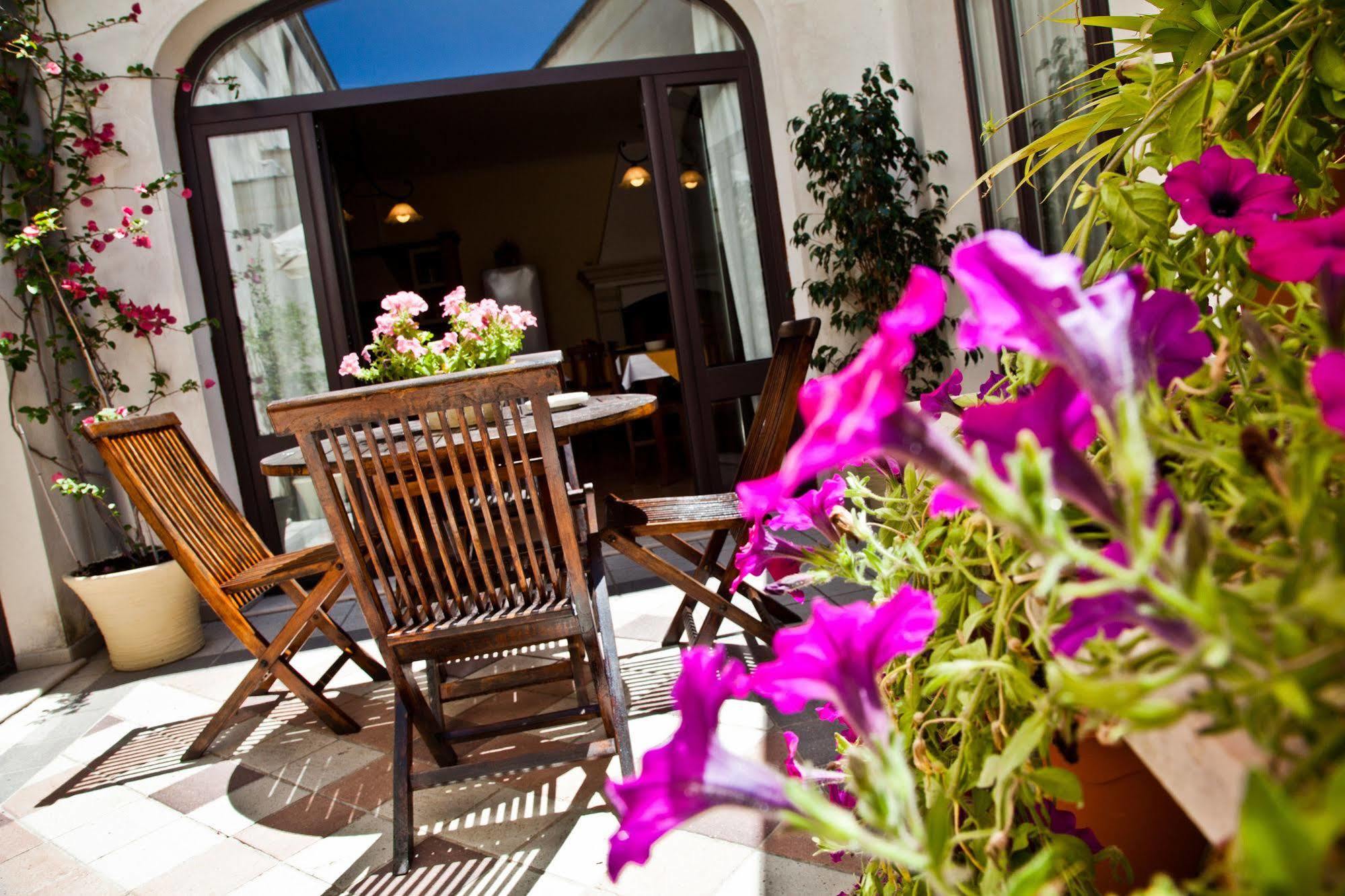 Palazzo Volta Boutique Luxury B&B Nardò Extérieur photo