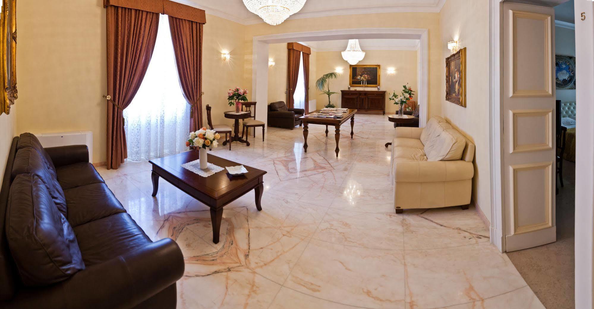 Palazzo Volta Boutique Luxury B&B Nardò Extérieur photo